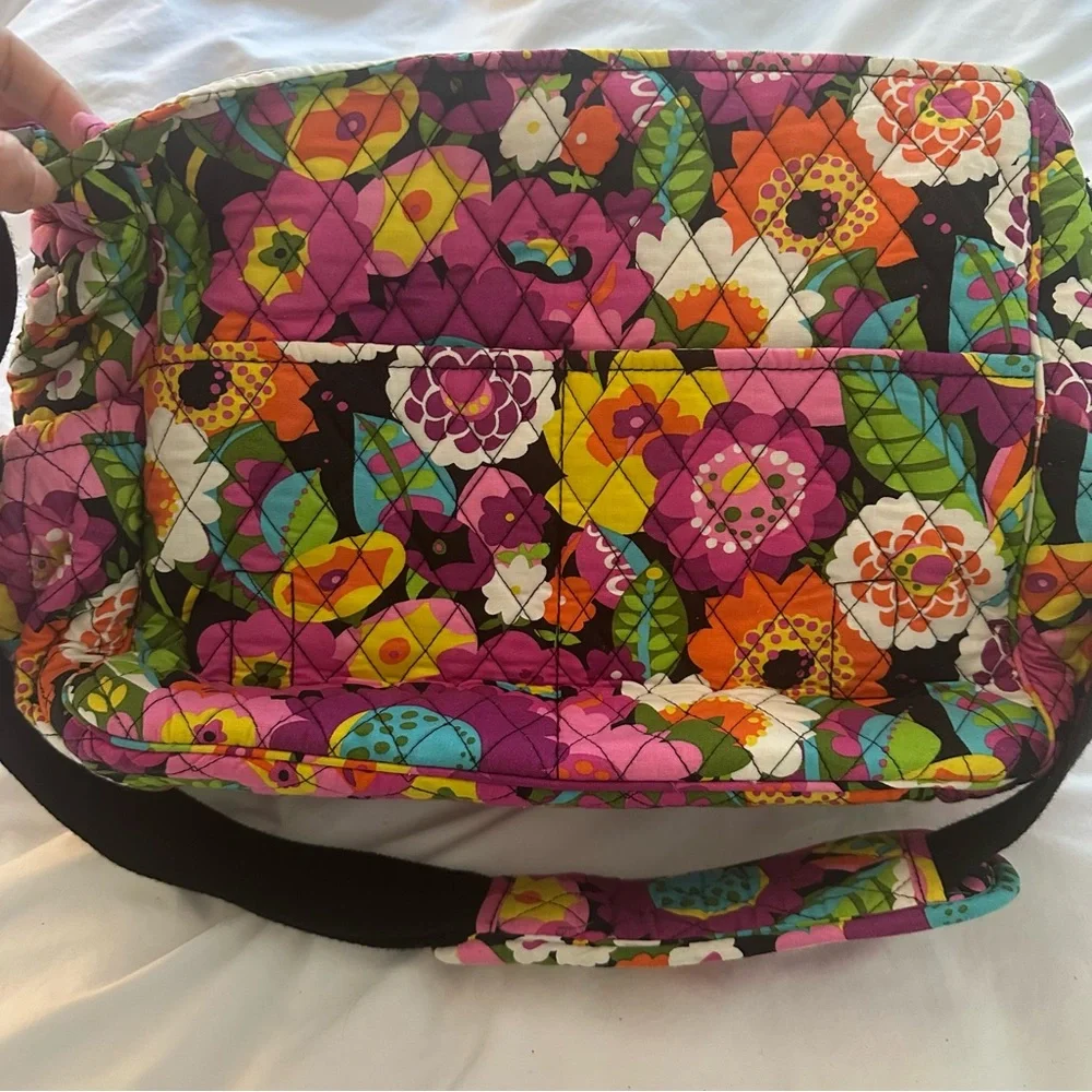 Vera Bradley Va Va Bloom Diaper Baby Messenger Bag, New Condition!